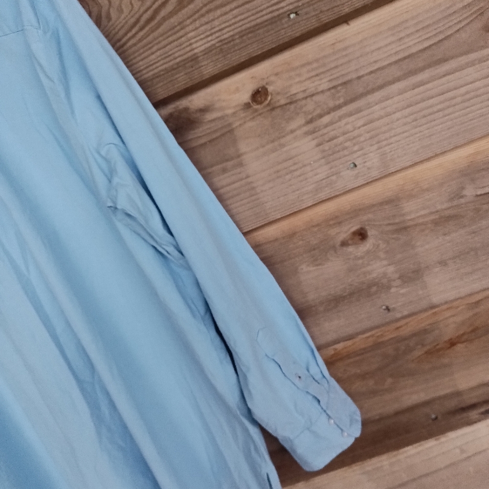 🆕 Crown & Ivy Poplin Ruffle Button Down Top - Picture 10 of 11